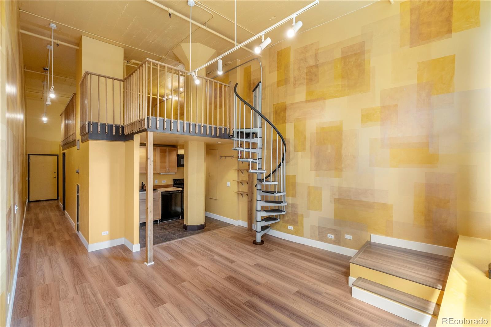 720  16th Street, denver&nbsp; House Search MLS Picture