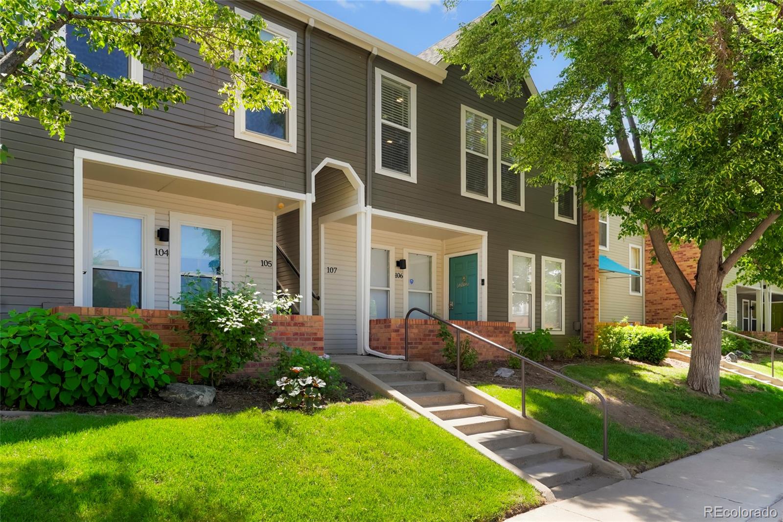  Denver Condo / Townhome | MLS #: 98298811201  Galapago Street 107, Denver Beds: 2 Baths: 1 Price: $379,500