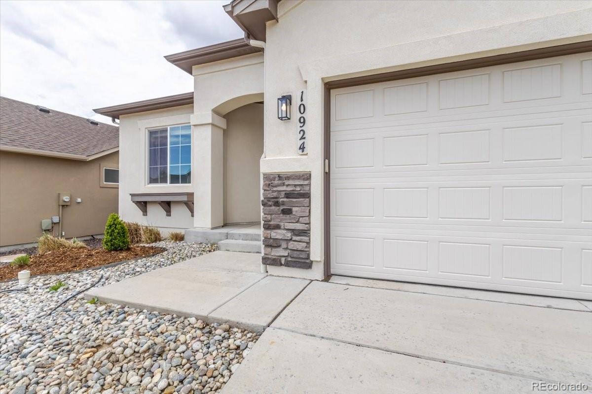 10924  Echo Canyon Drive, colorado springs&nbsp; House Search MLS Picture