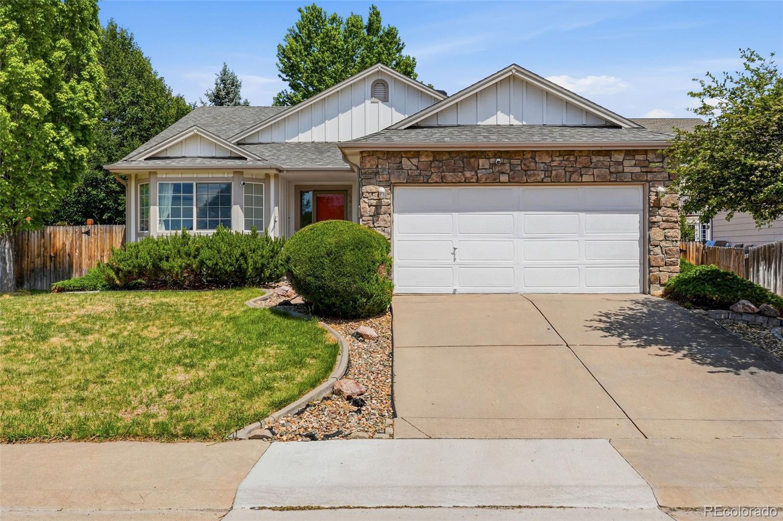  Centennial Home | MLS #: 91065005410 S Nepal Court, Centennial Beds: 4 Baths: 3 Price: $575,000