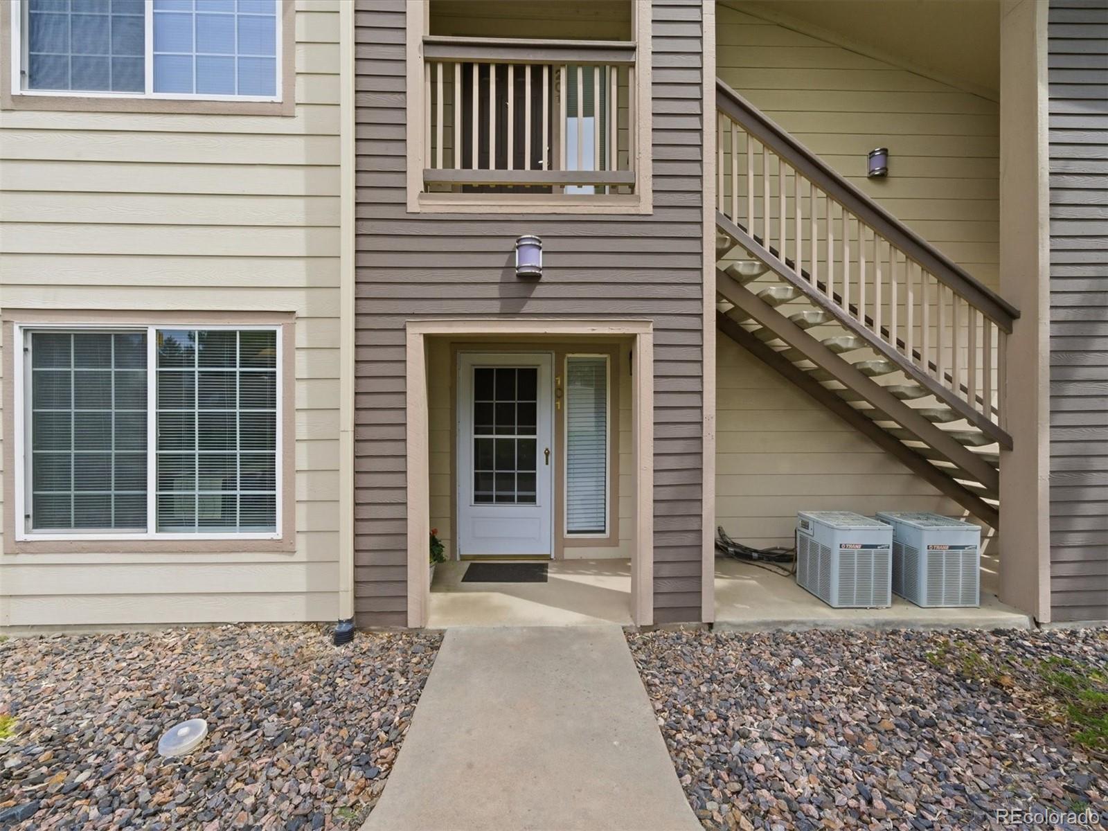 8745 W Berry Avenue, littleton&nbsp; House Search MLS Picture