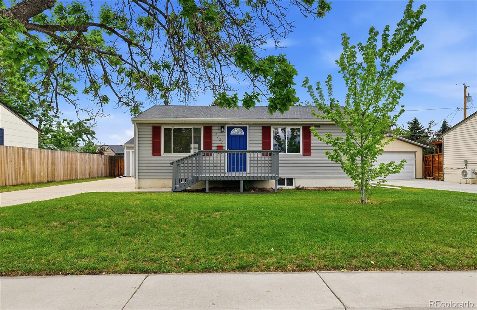 Sheridan Hills Englewood Home | MLS #: 76519593727 S Grove Street, Englewood Beds: 3 Baths: 2 Price: $549,000