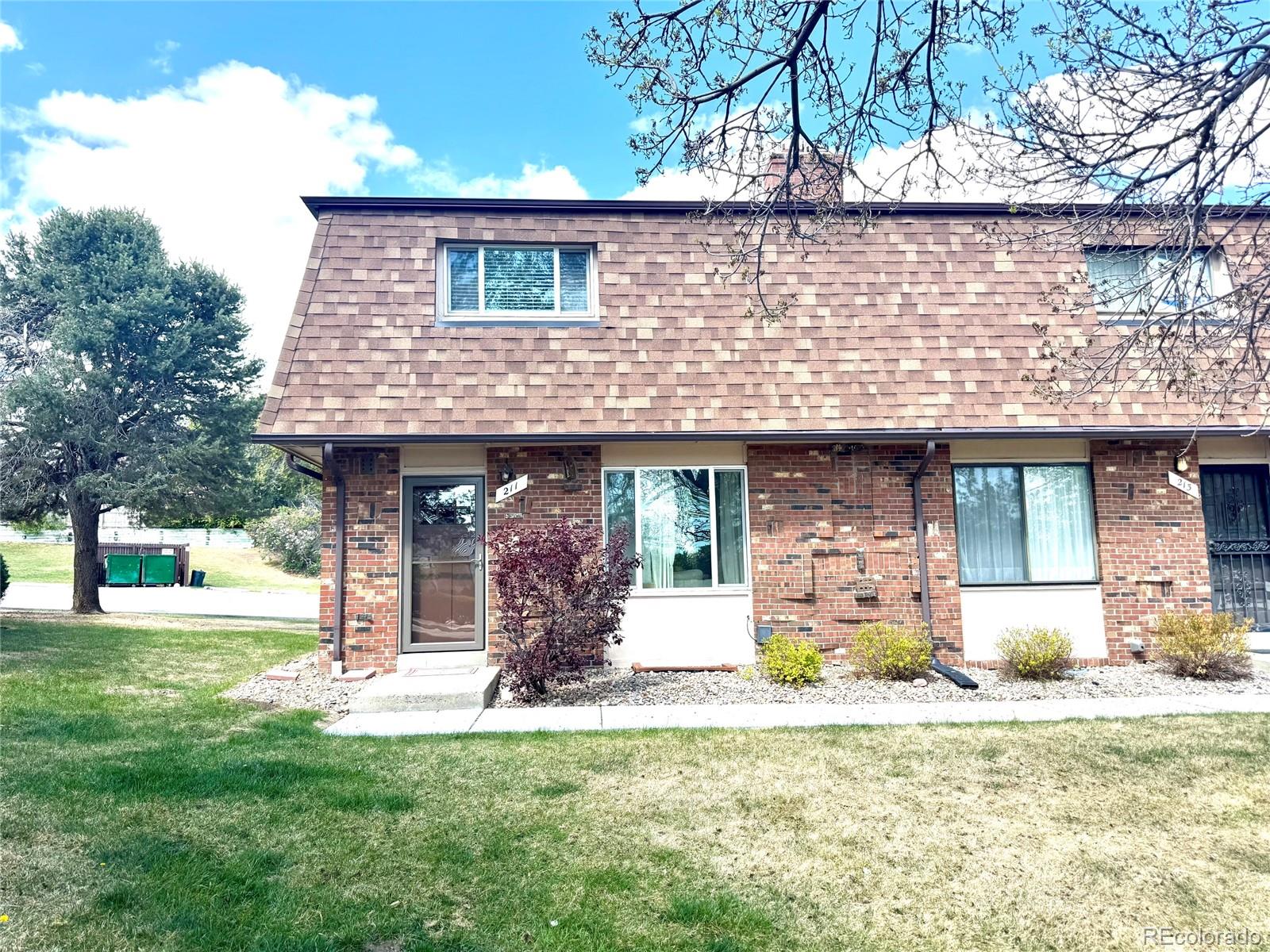  Golden Home | MLS #: 4833979211  Holman Way, Golden Beds: 3 Baths: 3 Price: $470,000