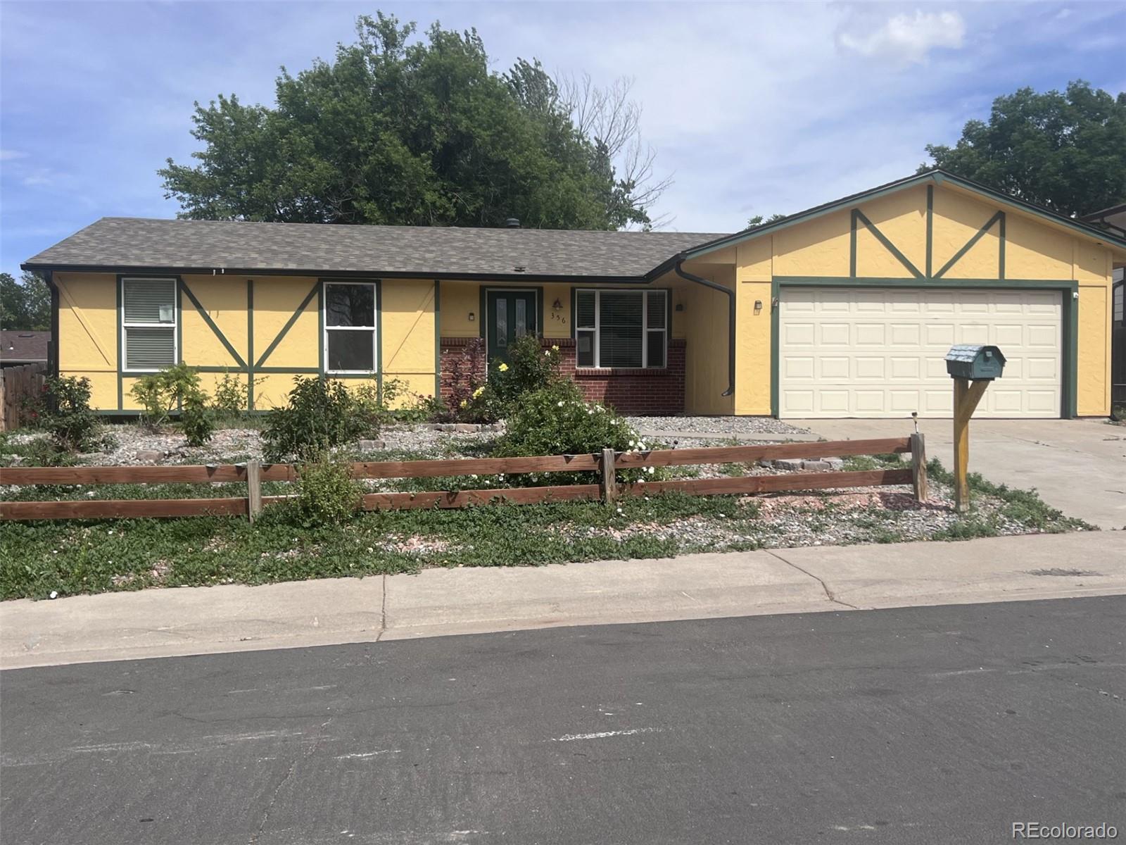  Brighton Home | MLS #: 7693672356 S 28th Avenue, Brighton Beds: 3 Baths: 2 Price: $365,000