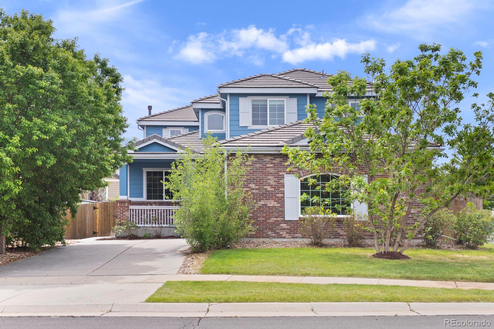  Aurora Home | MLS #: 733236122264 E Kenyon Place, Aurora Beds: 5 Baths: 3 Price: $539,000