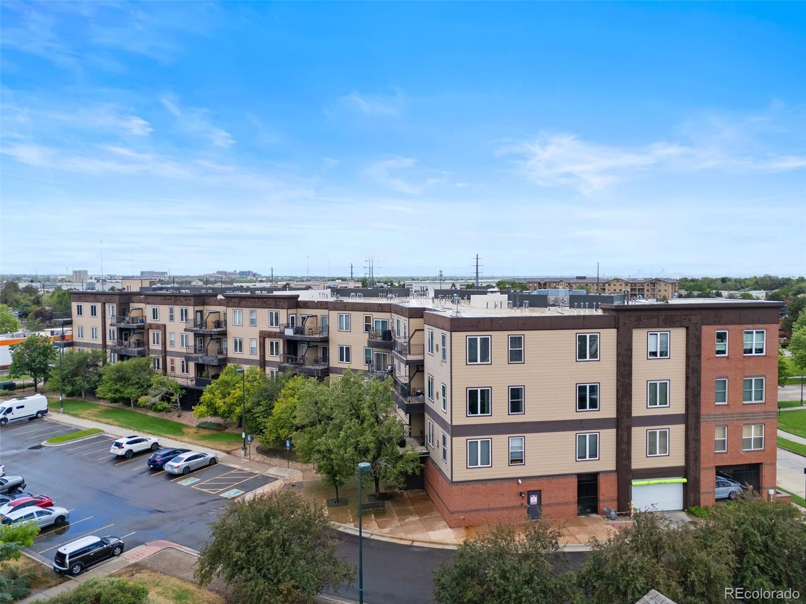  Denver Condo / Townhome | MLS #: 450673615475  Andrews Drive 412, Denver Beds: 2 Baths: 2 Price: $260,000