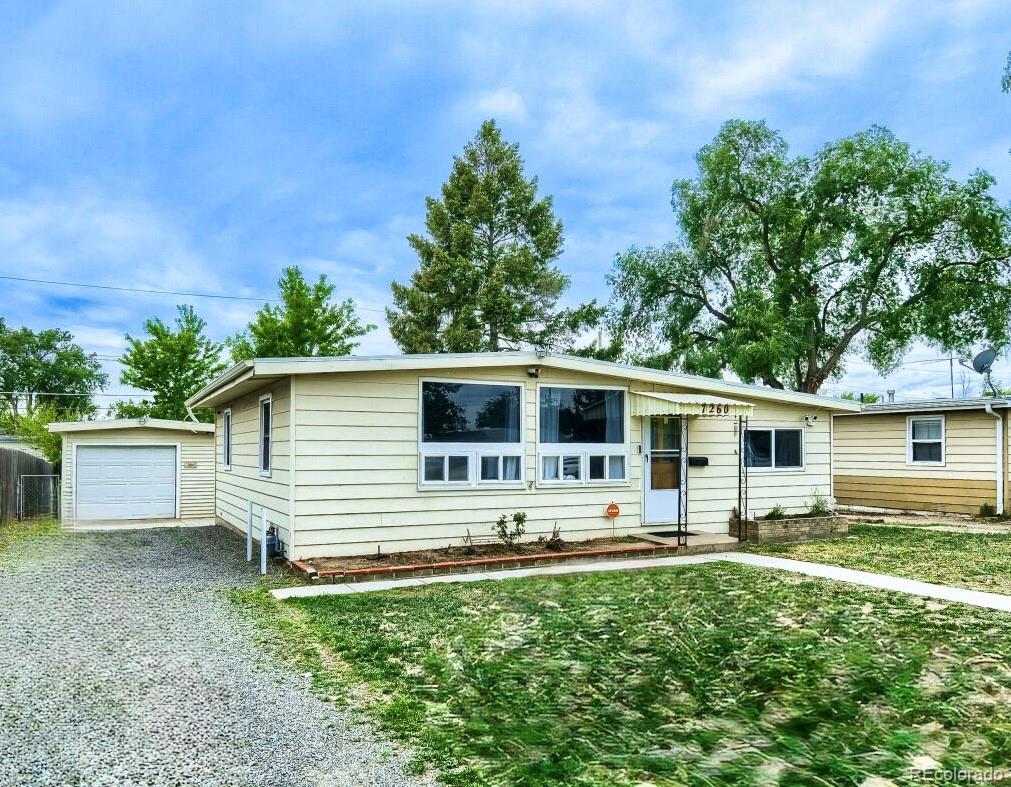 Sun Ray Commerce City Home | MLS #: 93443837260 E 75th Avenue, Commerce City Beds: 3 Baths: 2 Price: $364,999