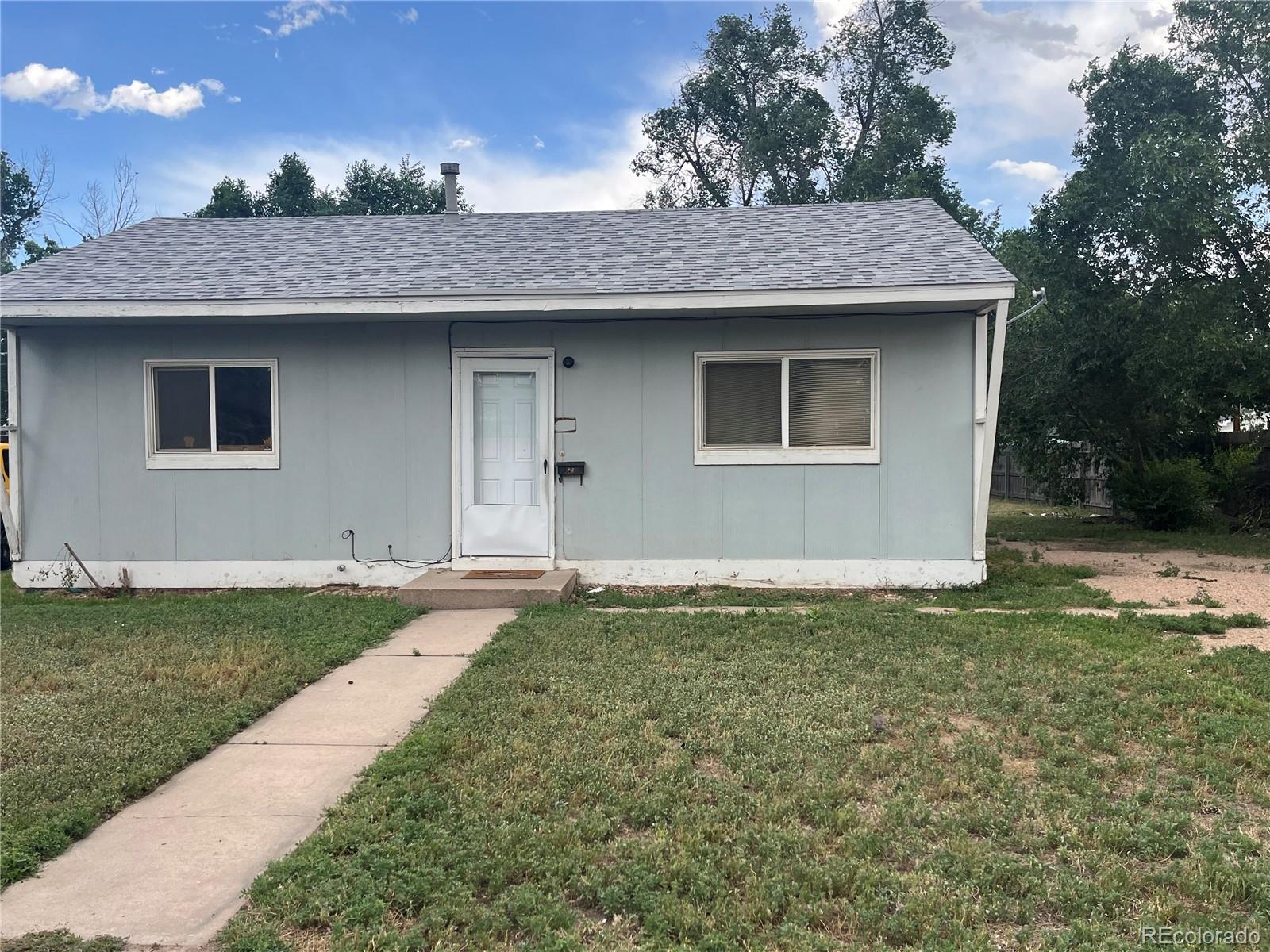  Brighton Home | MLS #: 7962201804 S 1st Avenue, Brighton Beds: 2 Baths: 1 Price: $265,000