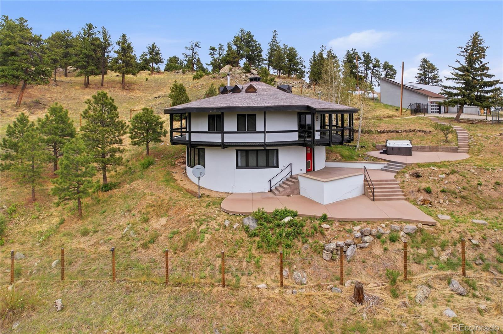 golden&nbsp; House Search Picture