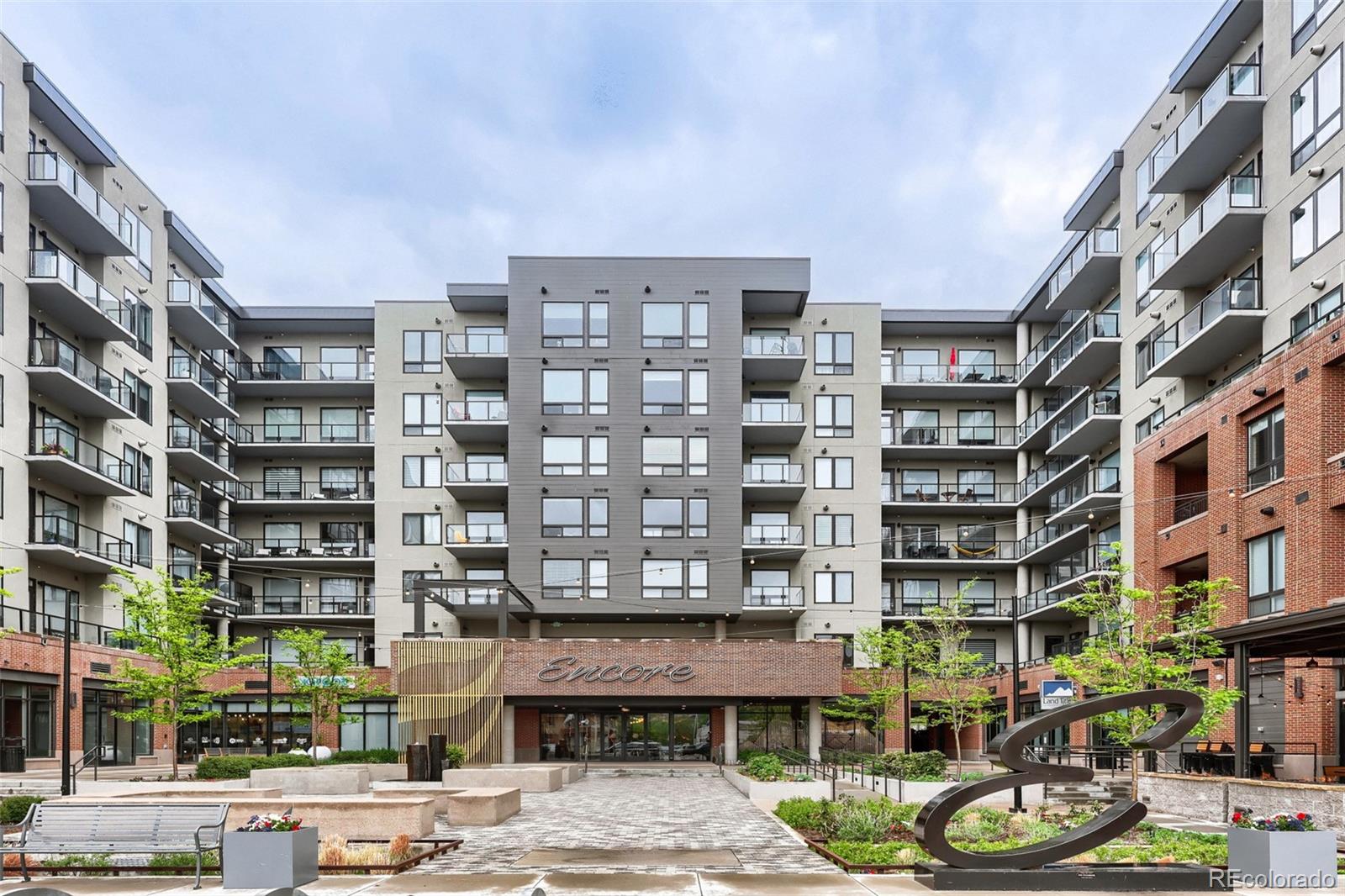  Castle Rock Condo / Townhome | MLS #: 877456020  Wilcox Street 416, Castle Rock Beds: 1 Baths: 1 Price: $450,000