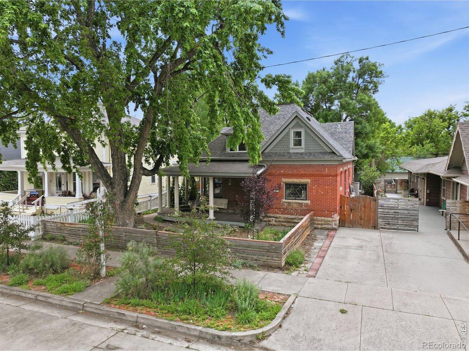 Rists Loveland Home | MLS #: 4567891060354220 W 4th Street, Loveland Beds: 4 Baths: 5 Price: $748,000