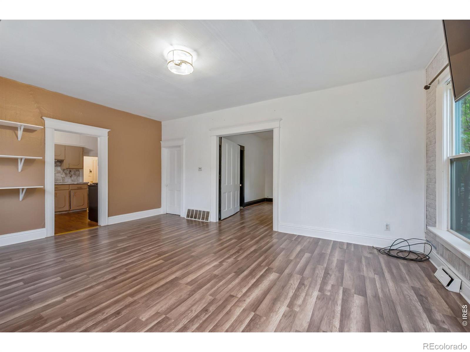 424 W 5th Street, loveland&nbsp; House Search MLS Picture