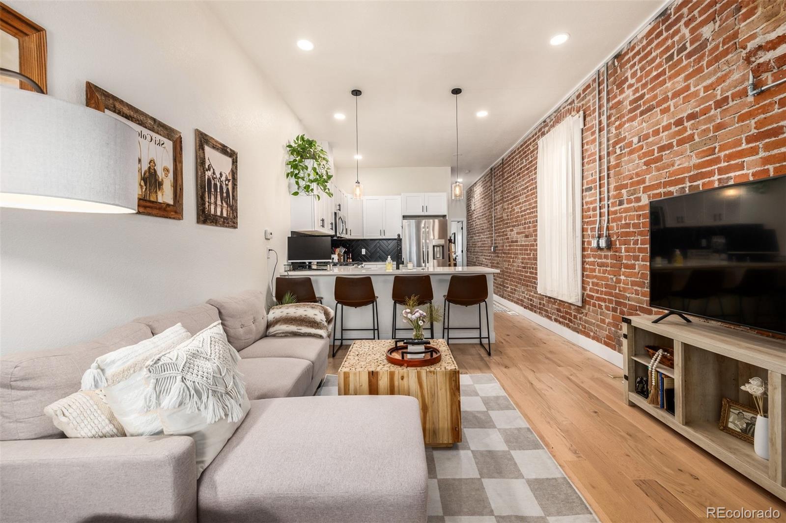    , &nbsp; House Search MLS Picture