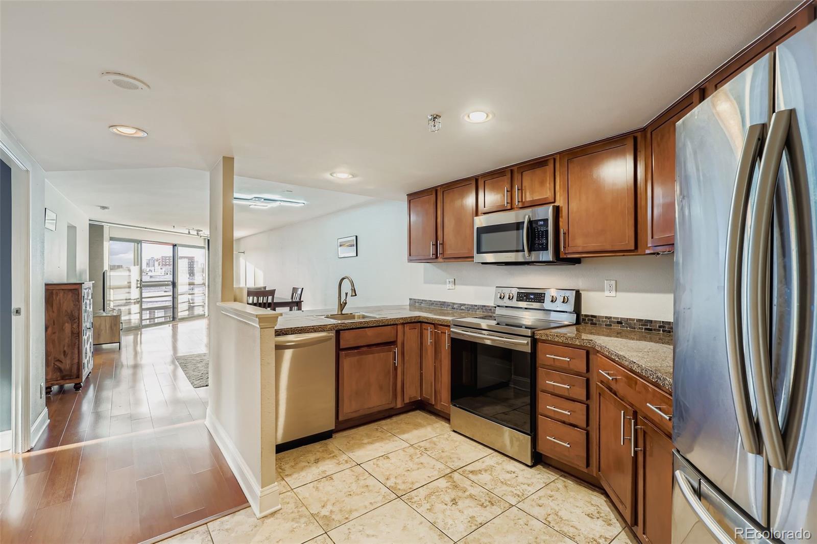 100  Park Ave Avenue, denver&nbsp; House Search MLS Picture