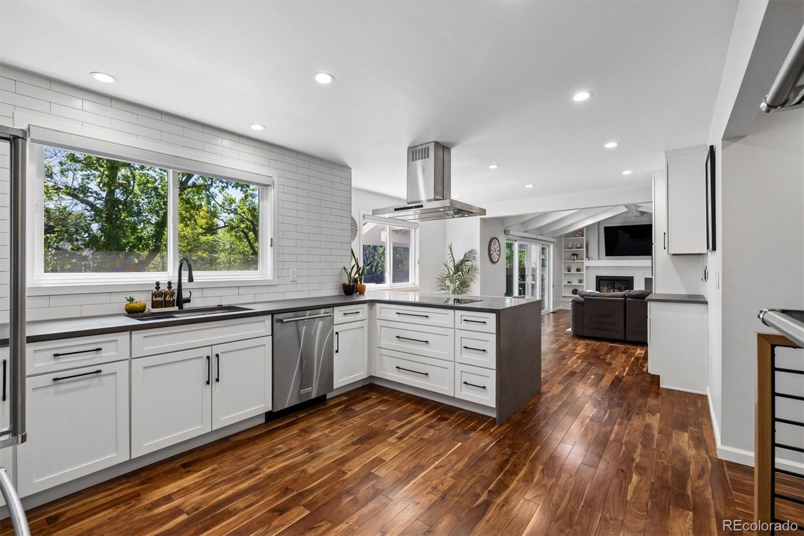 Foxridge Centennial Home | MLS #: 21575688070 S Monaco Circle, Centennial Beds: 5 Baths: 4 Price: $1,199,000