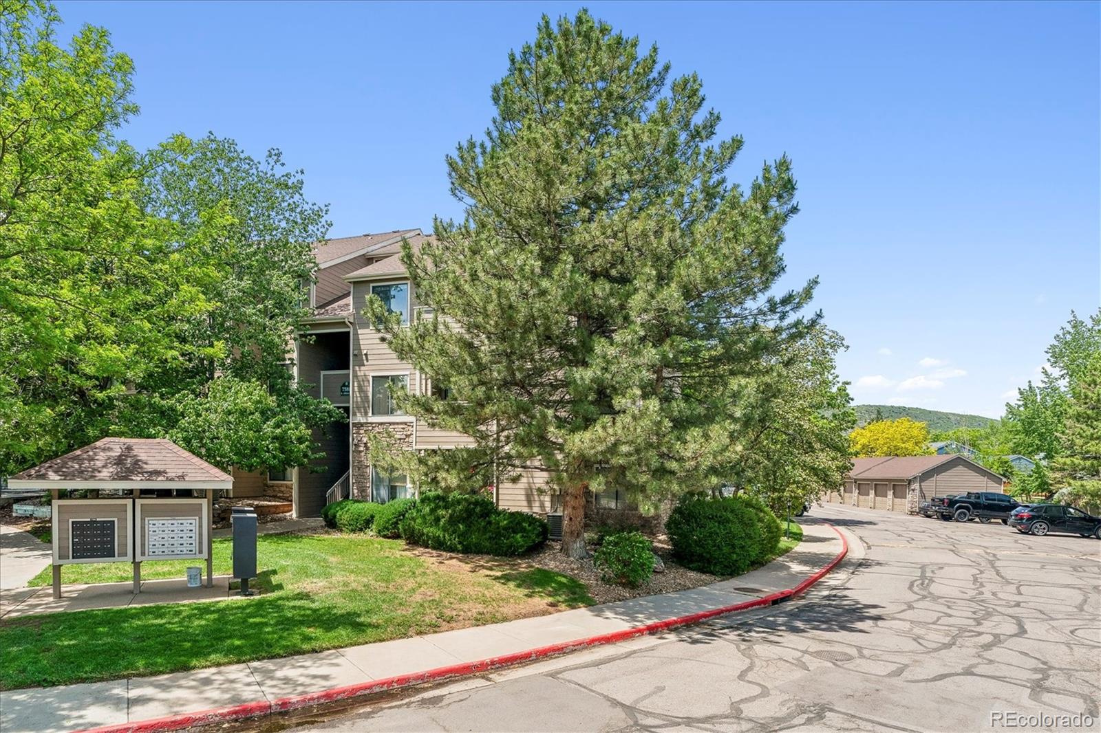 7388 S Alkire Street, littleton&nbsp; House Search MLS Picture