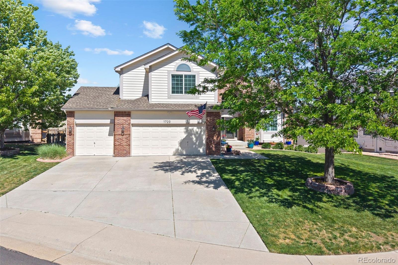 Red Hawk Castle Rock Home | MLS #: 21026601720  Wild Rye Court, Castle Rock Beds: 5 Baths: 4 Price: $920,000