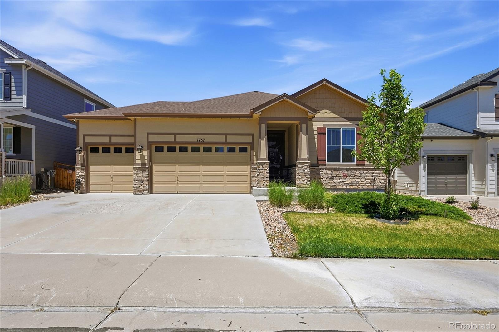 Cobblestone Ranch Castle Rock Home | MLS #: 66409507757  Blue Water Lane, Castle Rock Beds: 4 Baths: 3 Price: $710,000
