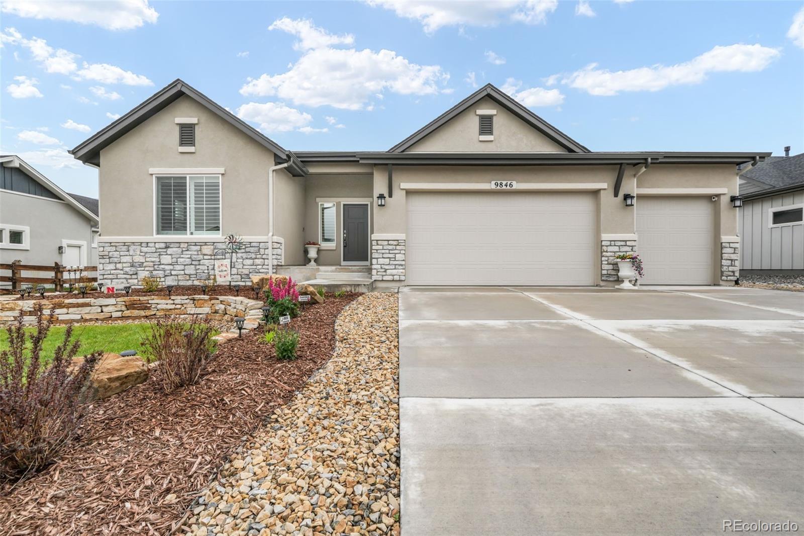 9846  Bison Valley Trail, colorado springs&nbsp; House Search MLS Picture