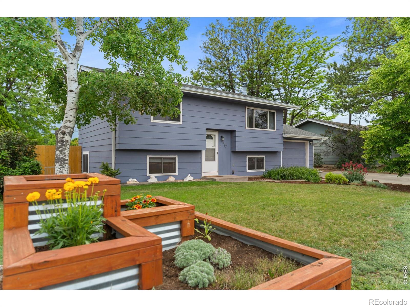 717  10th Street, windsor&nbsp; House Search MLS Picture