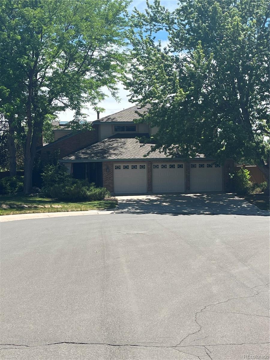 Piney Creek Centennial Home | MLS #: 85183785698 S Olathe Lane, Centennial Beds: 4 Baths: 3 Price: $710,000