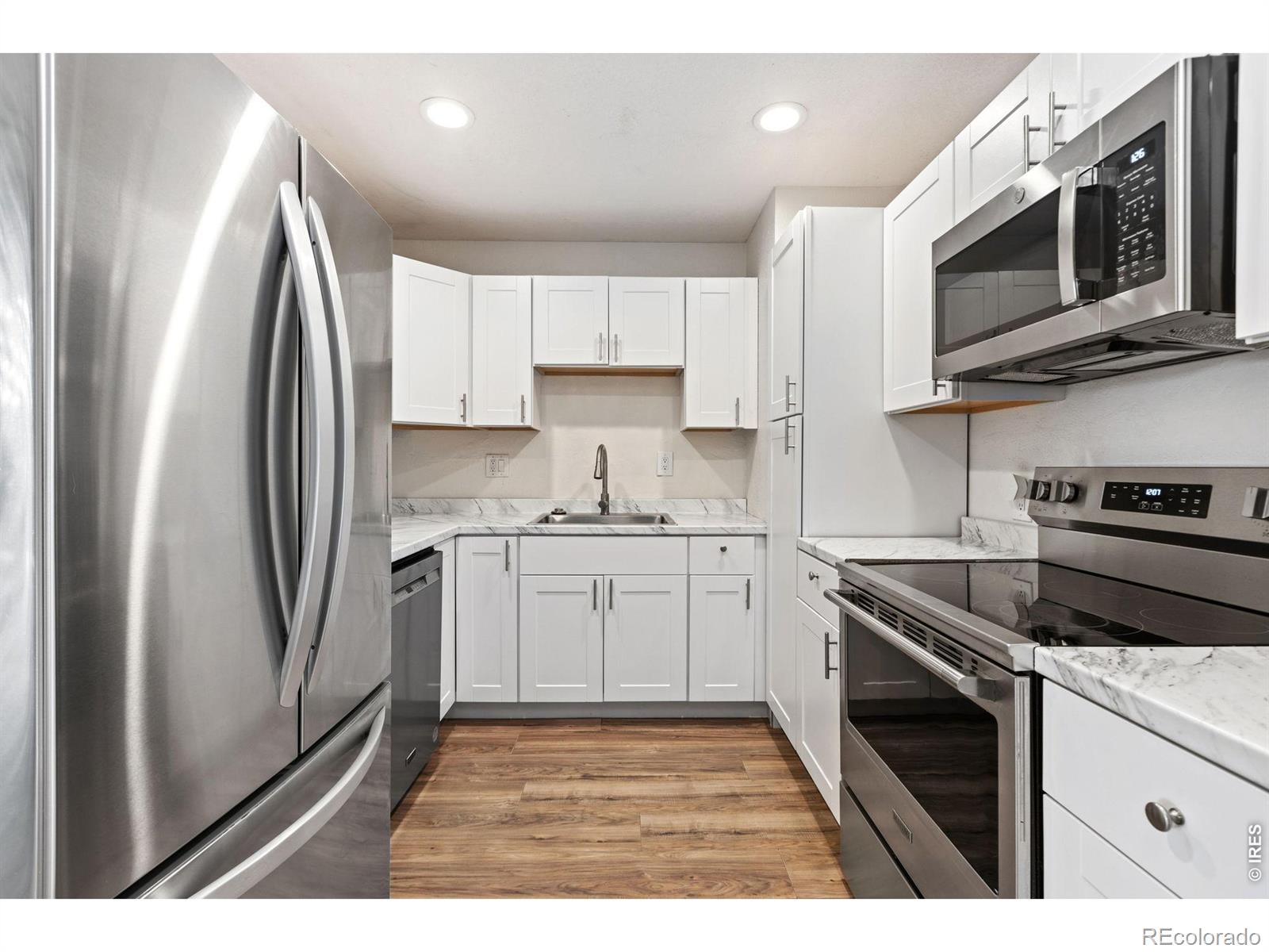 260  Ley Drive, la salle&nbsp; House Search MLS Picture