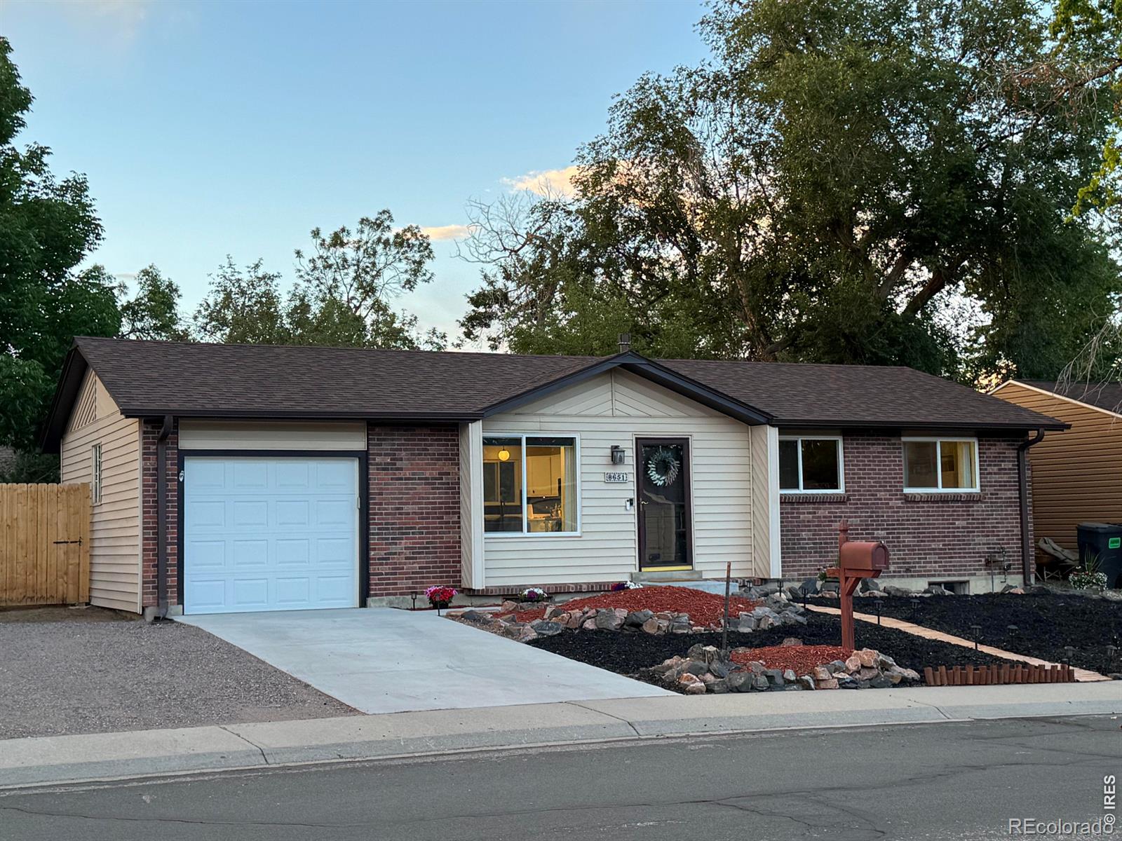 8651 W 88th Place, westminster&nbsp; House Search MLS Picture