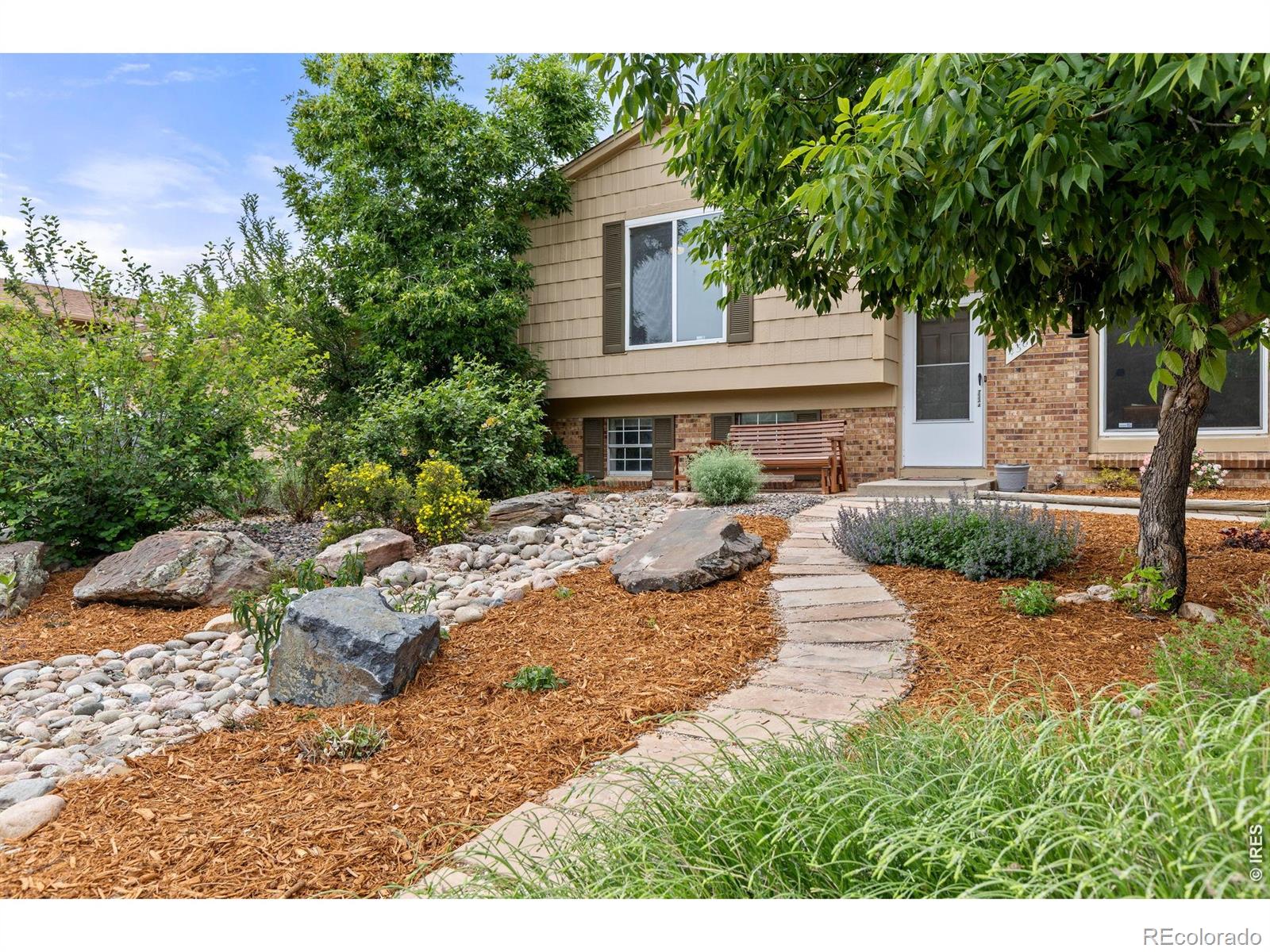 4307  Hummingbird Drive, fort collins&nbsp; House Search MLS Picture