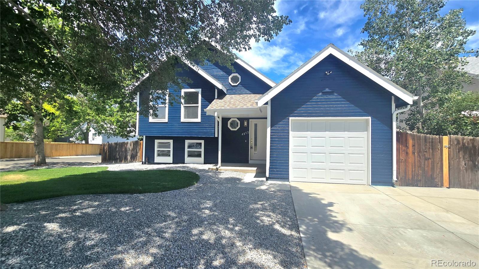 aurora&nbsp; House Search Picture