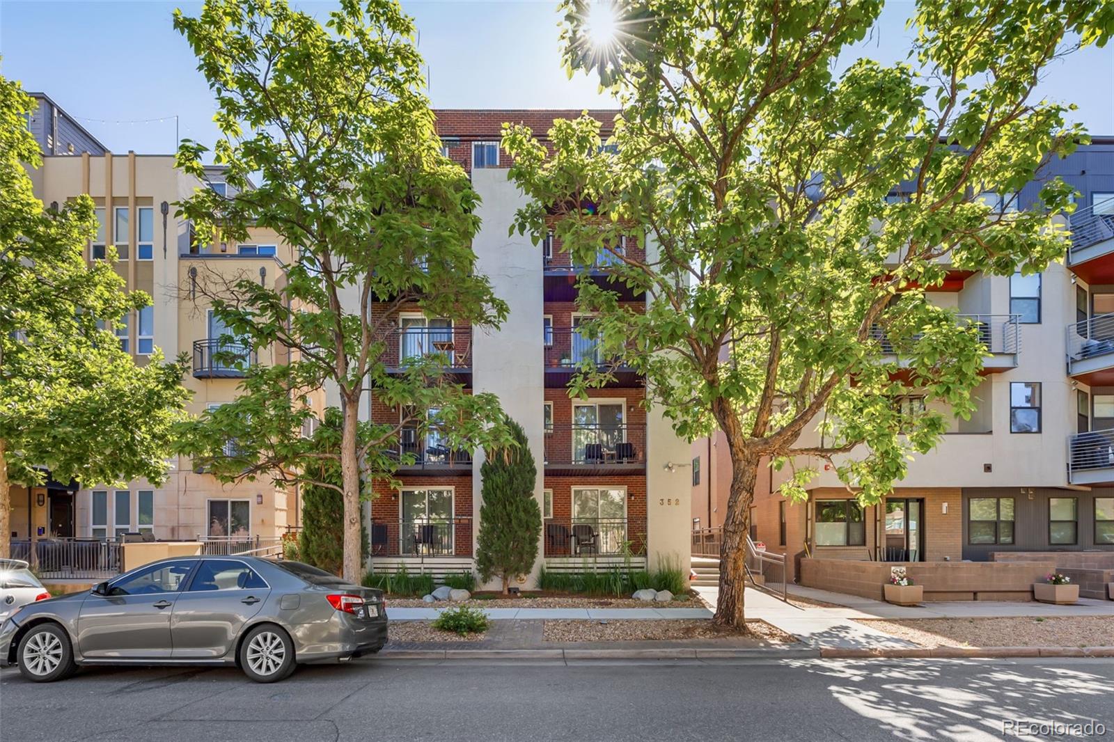  Denver Condo / Townhome | MLS #: 5607503352 S Lafayette Street 103, Denver Beds: 1 Baths: 1 Price: $269,900