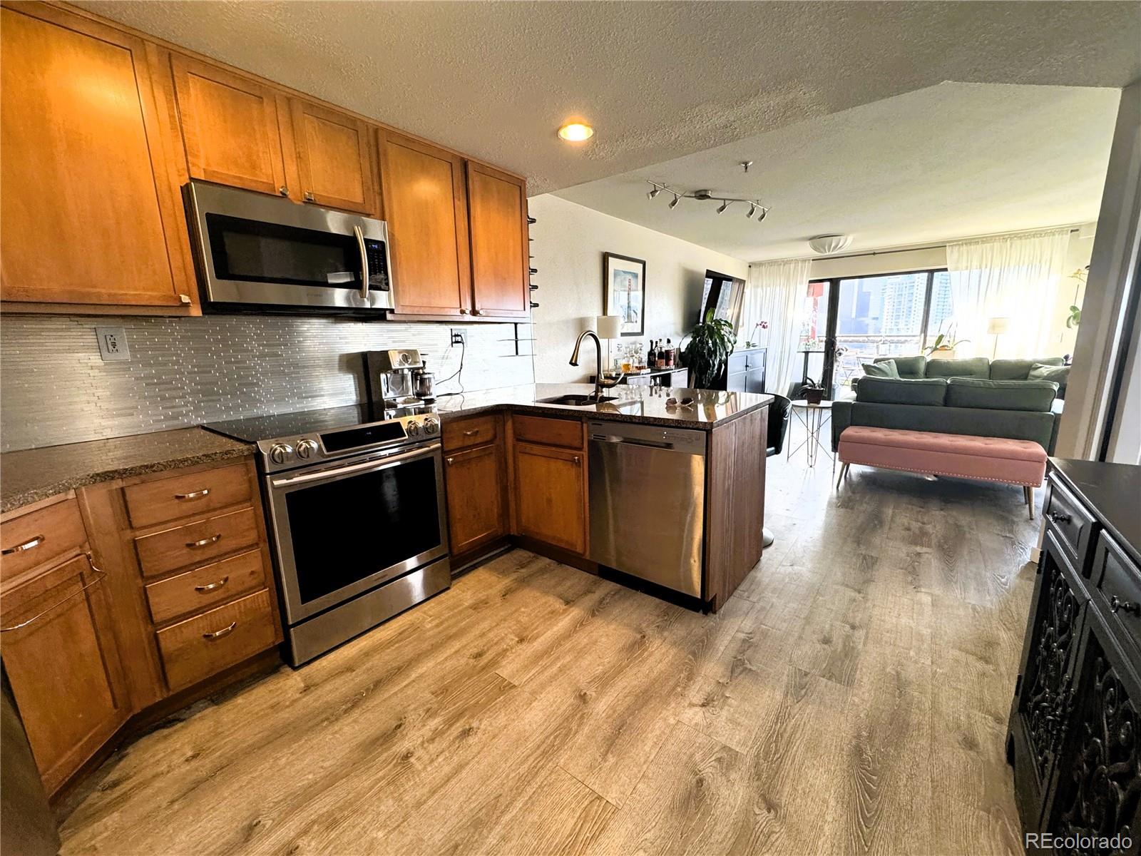  Denver Condo / Townhome | MLS #: 3426142100  Park Avenue 1201, Denver Beds: 1 Baths: 1 Price: $285,000