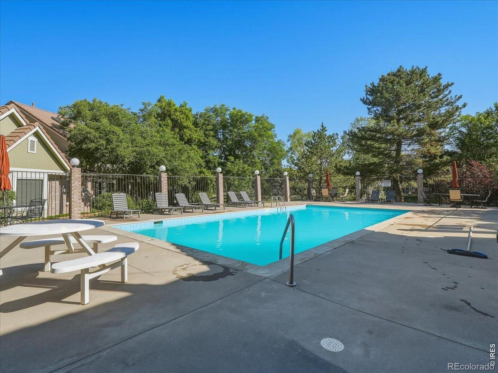 2115  Ranch Drive, denver&nbsp; House Search MLS Picture