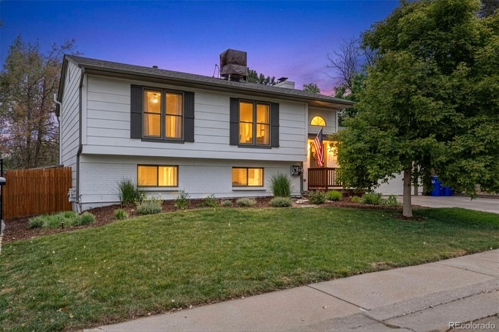 Kingsborough Aurora Home | MLS #: 259480116351 E Idaho Place, Aurora Beds: 3 Baths: 2 Price: $495,000