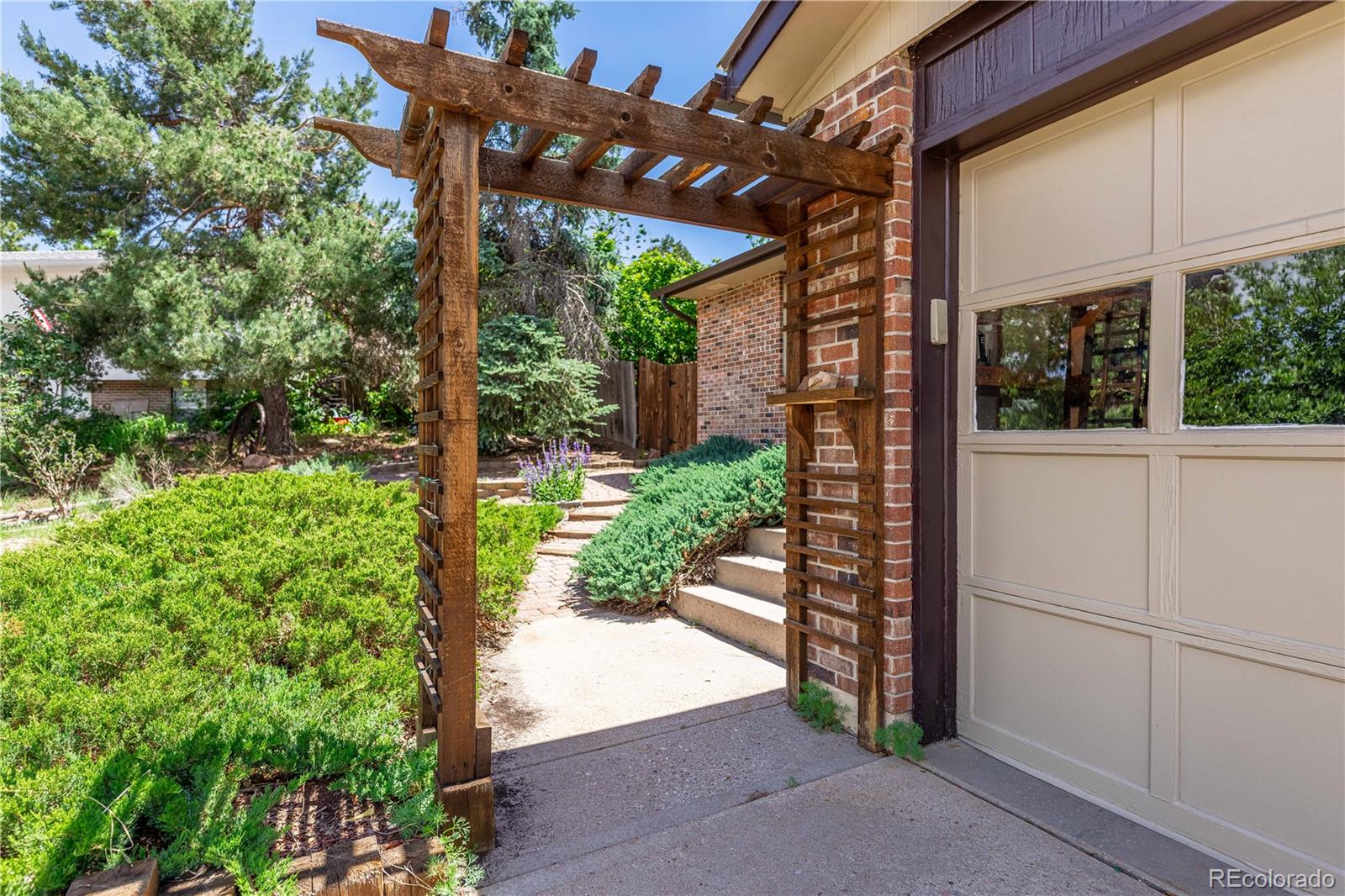 208  Elm Court, castle rock&nbsp; House Search MLS Picture