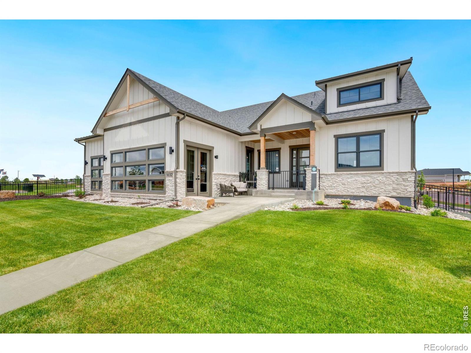 3632 N Buchanan Court, aurora&nbsp; House Search MLS Picture