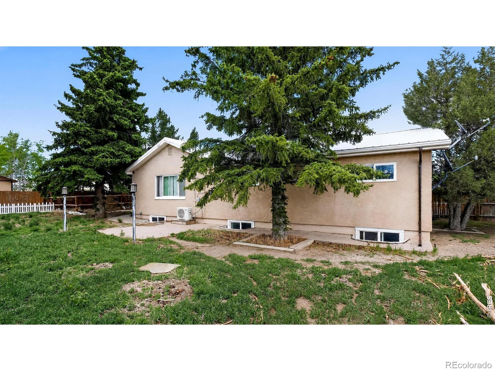 silver cliff&nbsp; House Search Picture
