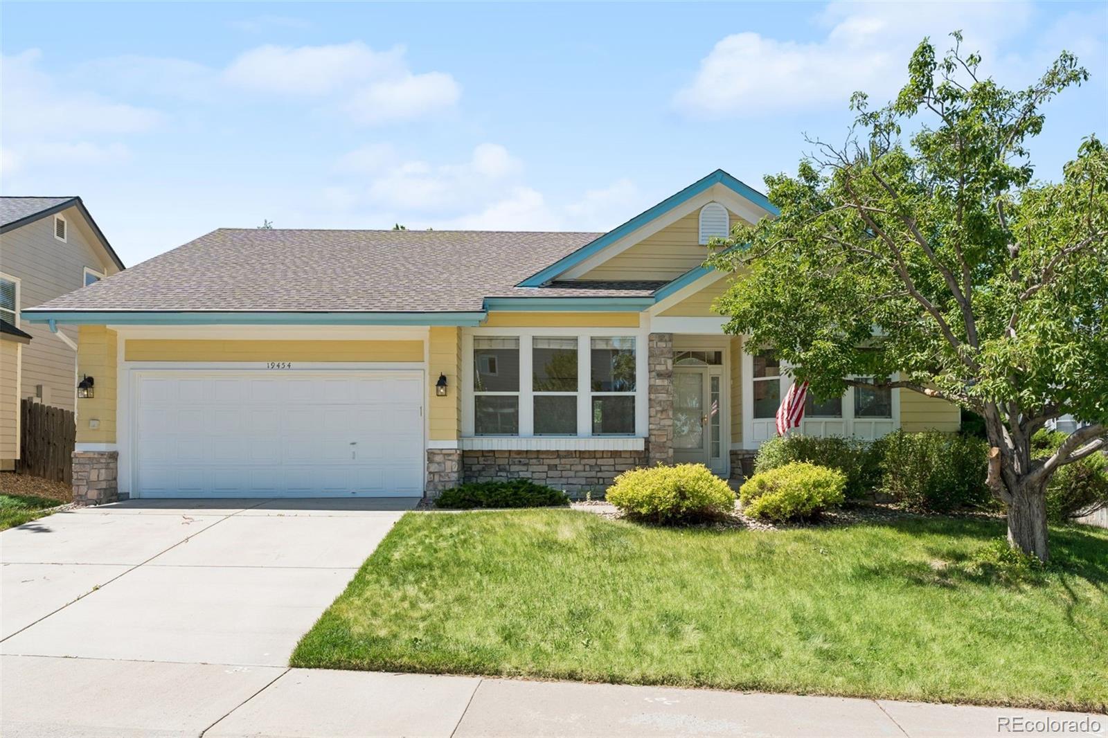  Parker Home | MLS #: 790679719454 E Clear Creek Trail, Parker Beds: 3 Baths: 3 Price: $525,000