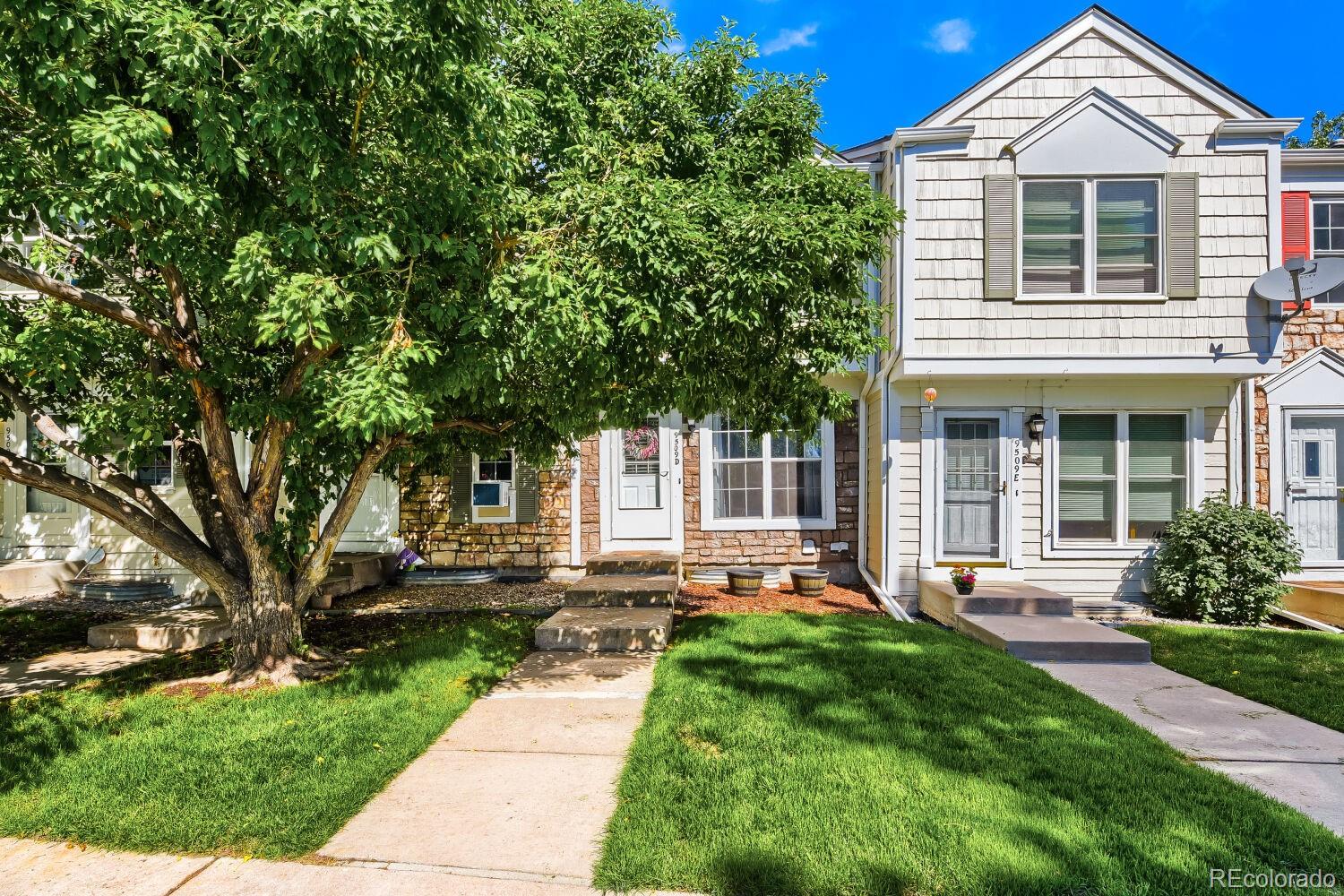  Littleton Condo / Townhome | MLS #: 69542469509 W Coal Mine Avenue D, Littleton Beds: 3 Baths: 3 Price: $410,000