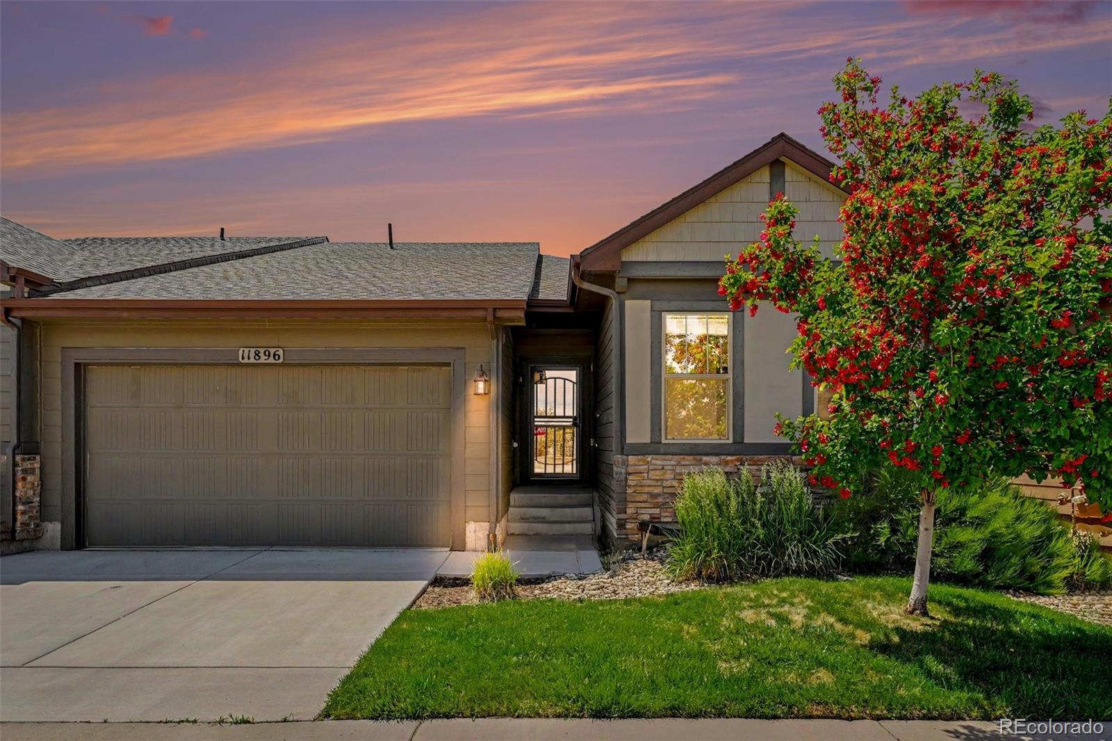 Lincoln Creek Village Parker Home | MLS #: 306269811896  Barrentine Loop, Parker Beds: 3 Baths: 3 Price: $595,000