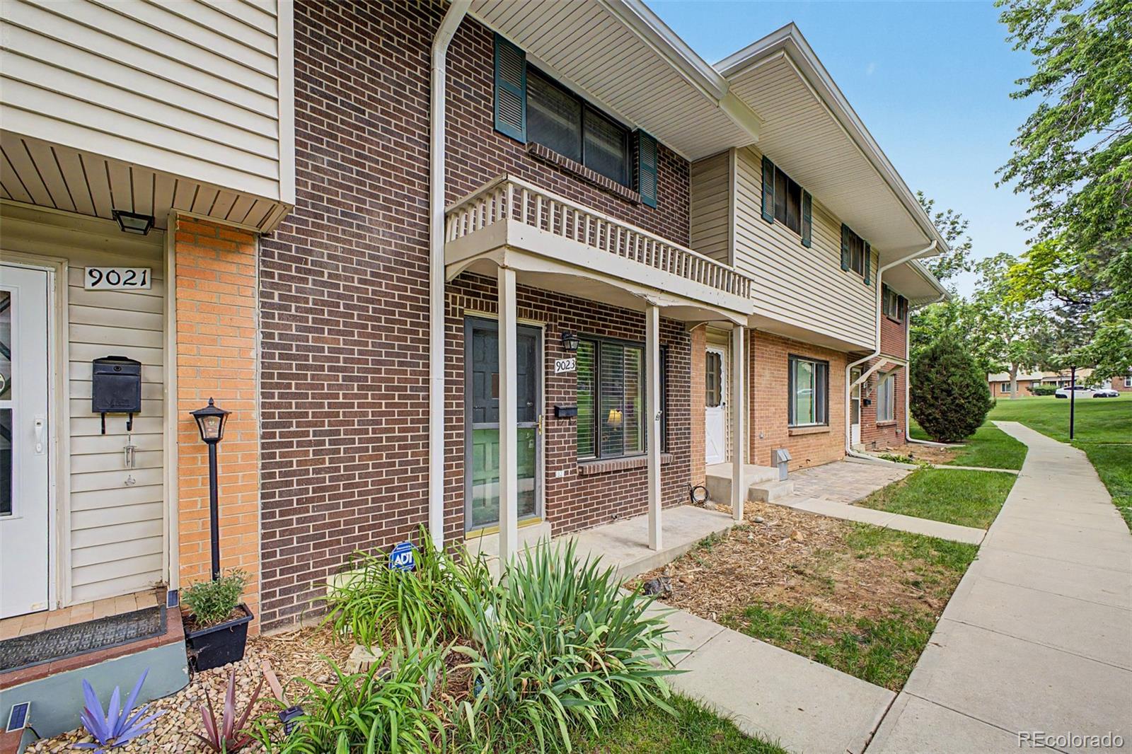  Denver Condo / Townhome | MLS #: 72843899023 E Mansfield Avenue , Denver Beds: 2 Baths: 2 Price: $285,000
