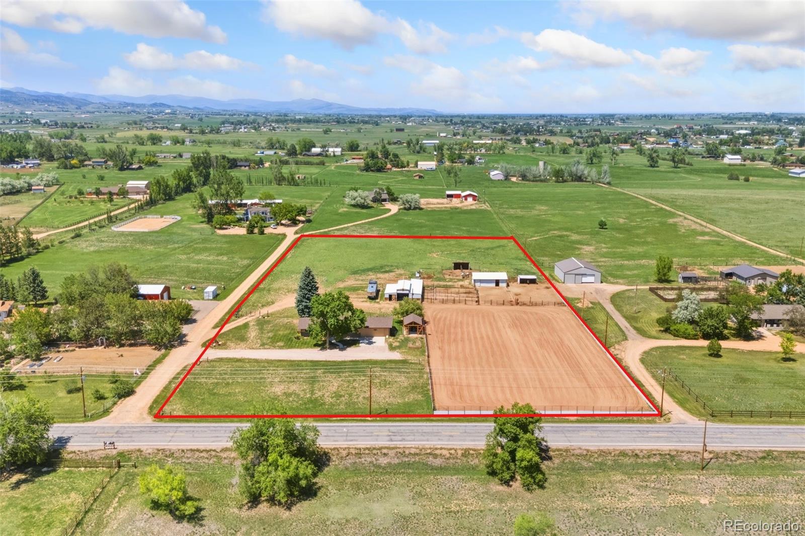  Berthoud Home | MLS #: 51991773704 W County Road 4 , Berthoud Beds: 3 Baths: 2 Price: $995,000