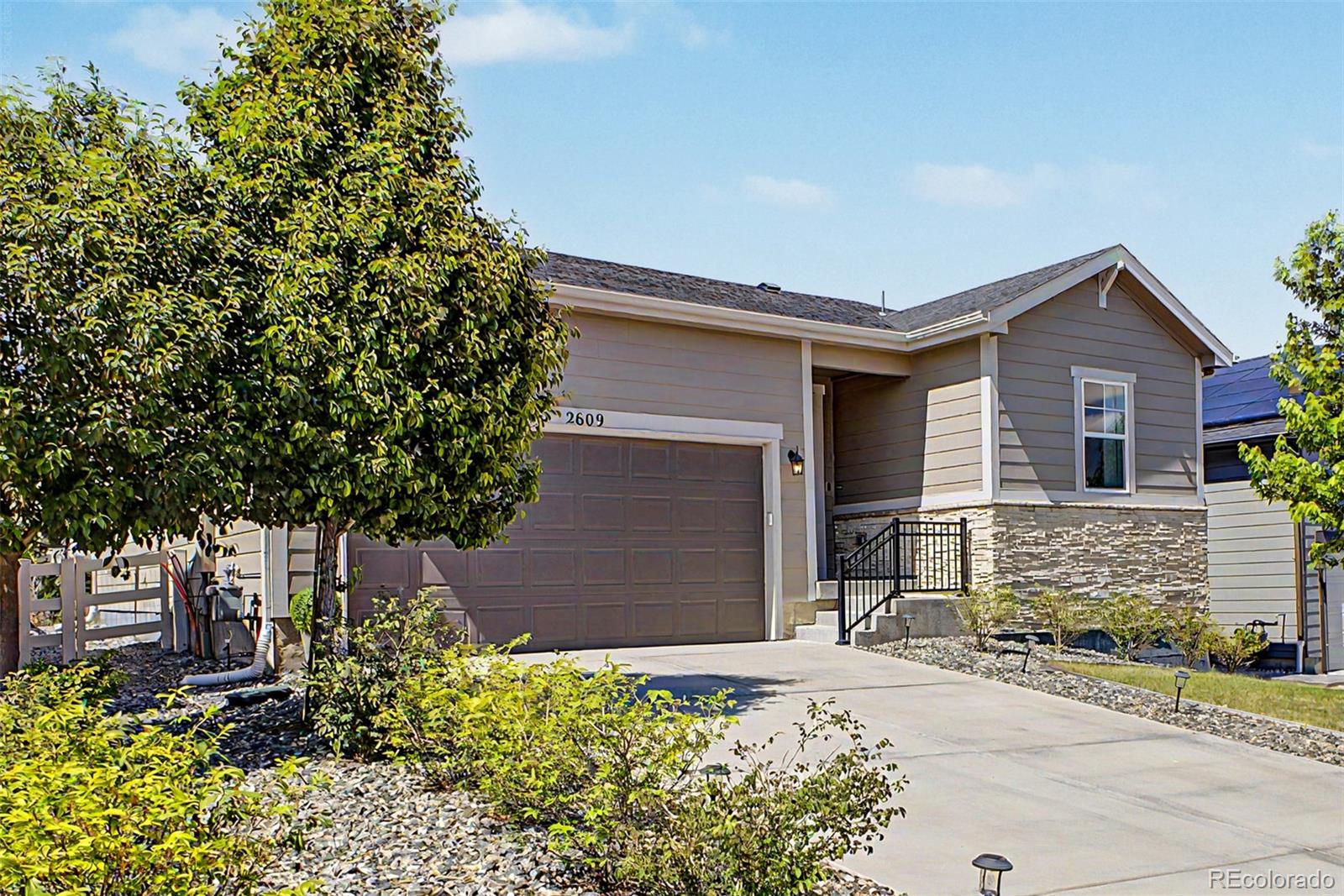  Castle Rock Home | MLS #: 74740792609  Villageview Lane, Castle Rock Beds: 2 Baths: 2 Price: $550,000
