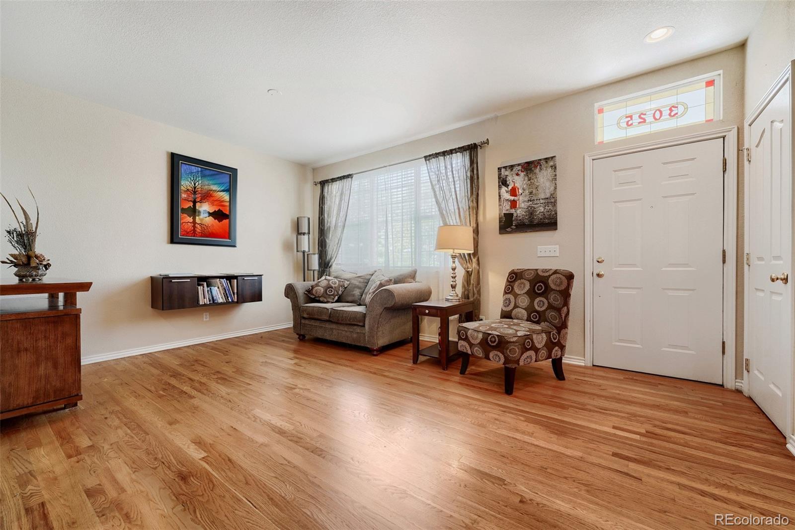  Aurora Home | MLS #: 74402063025 S Yampa Way, Aurora Beds: 4 Baths: 4 Price: $450,000