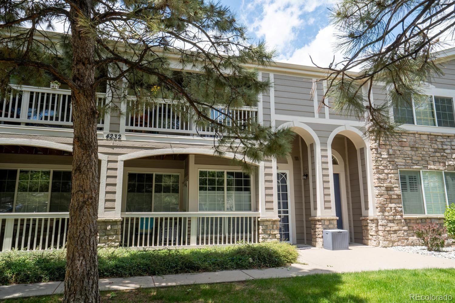4232 S Blackhawk Circle, aurora&nbsp; House Search MLS Picture