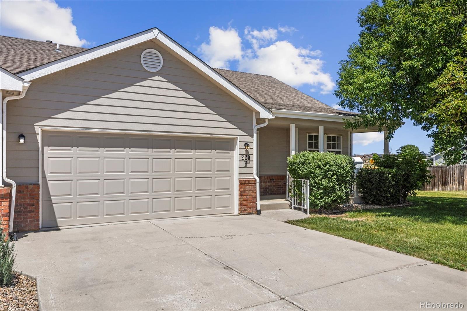 220  Manor Court, windsor&nbsp; House Search MLS Picture