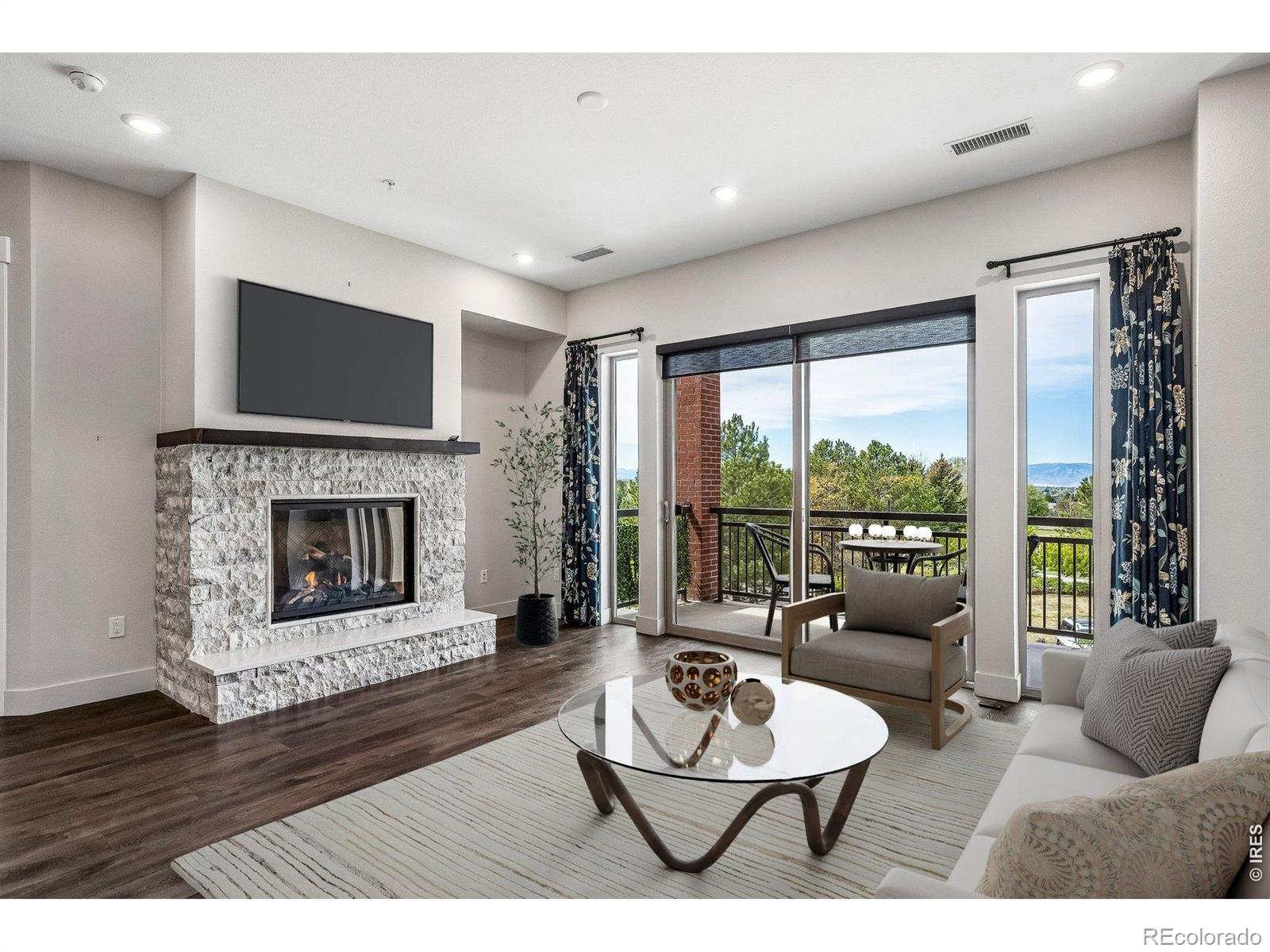 4885 S Monaco Street, denver&nbsp; House Search MLS Picture
