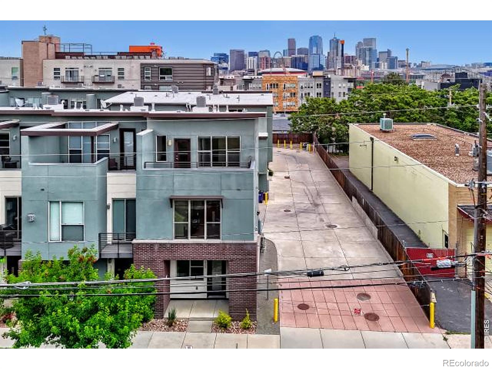 River Front Denver Home | MLS #: 45678910614982100 N Clay Street, Denver Beds: 2 Baths: 2 Price: $600,000