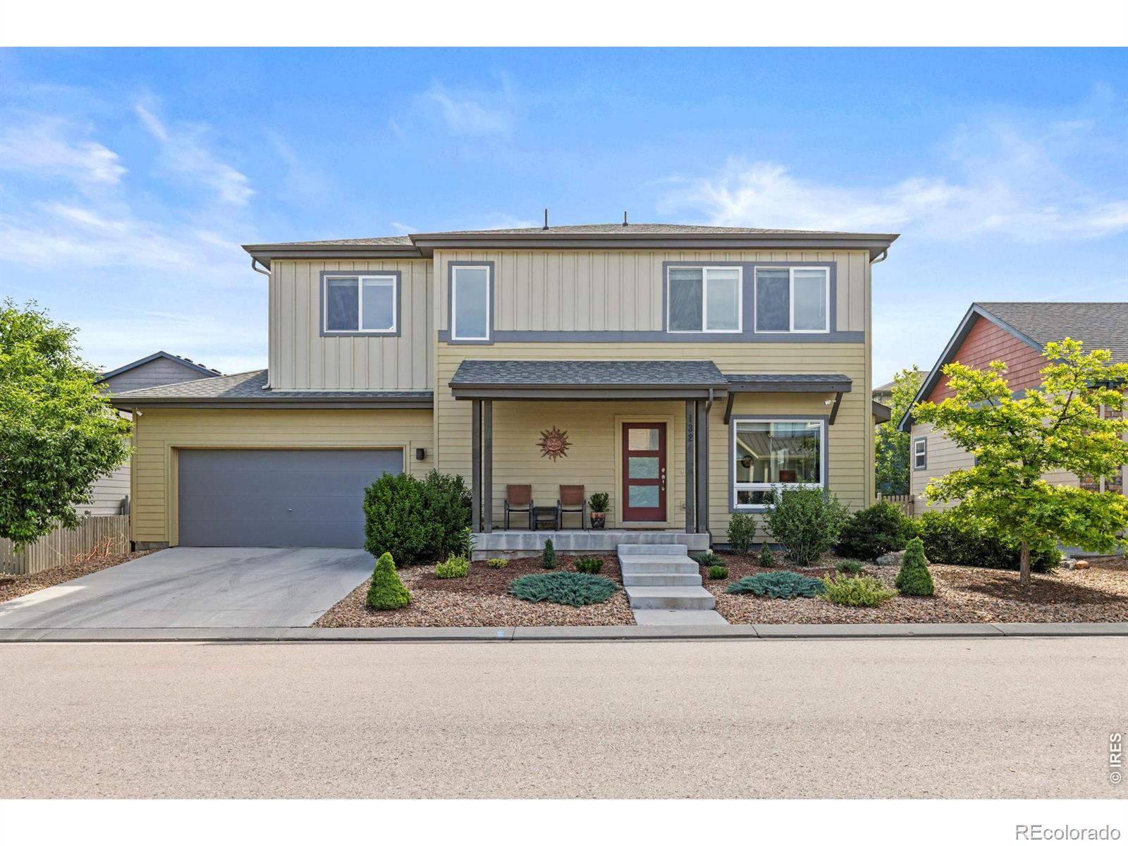  Longmont Home | MLS #: 45678910614991324  Country Court, Longmont Beds: 3 Baths: 3 Price: $650,000