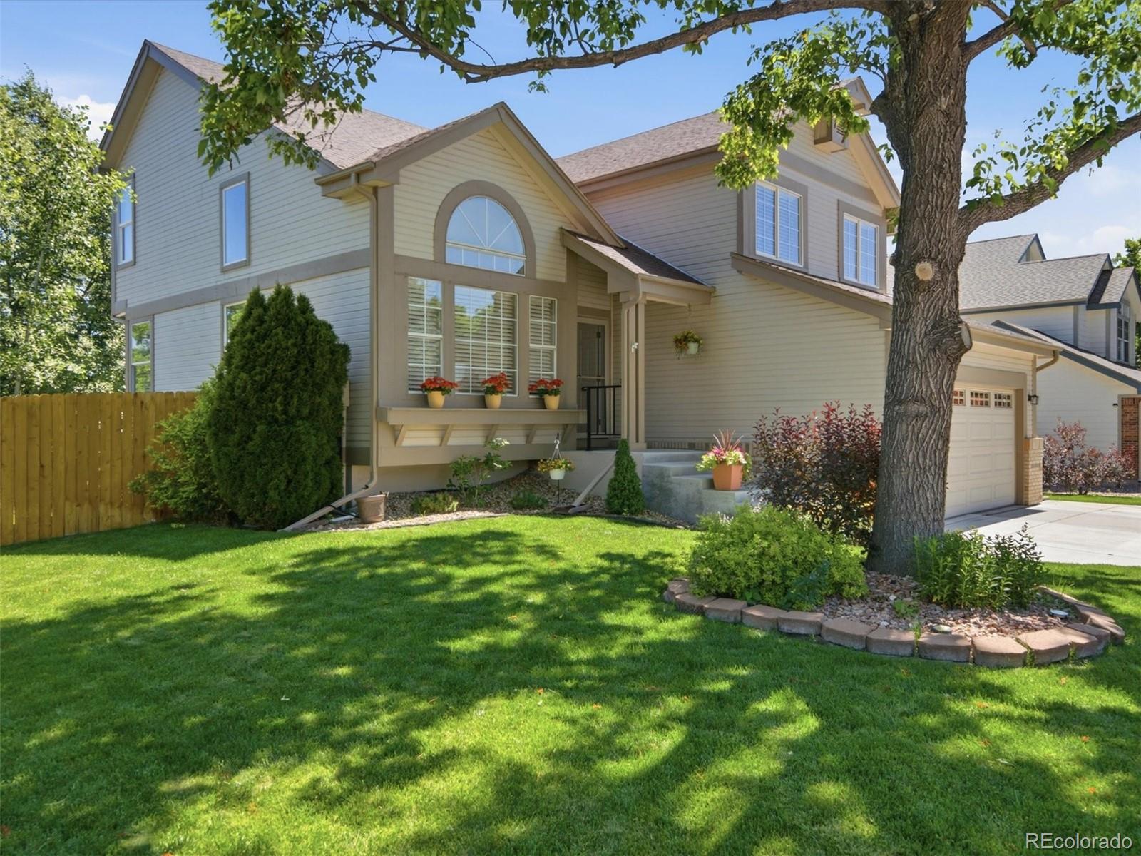 Columbine Littleton Home | MLS #: 90420207977 W Morraine Drive, Littleton Beds: 6 Baths: 4 Price: $799,900