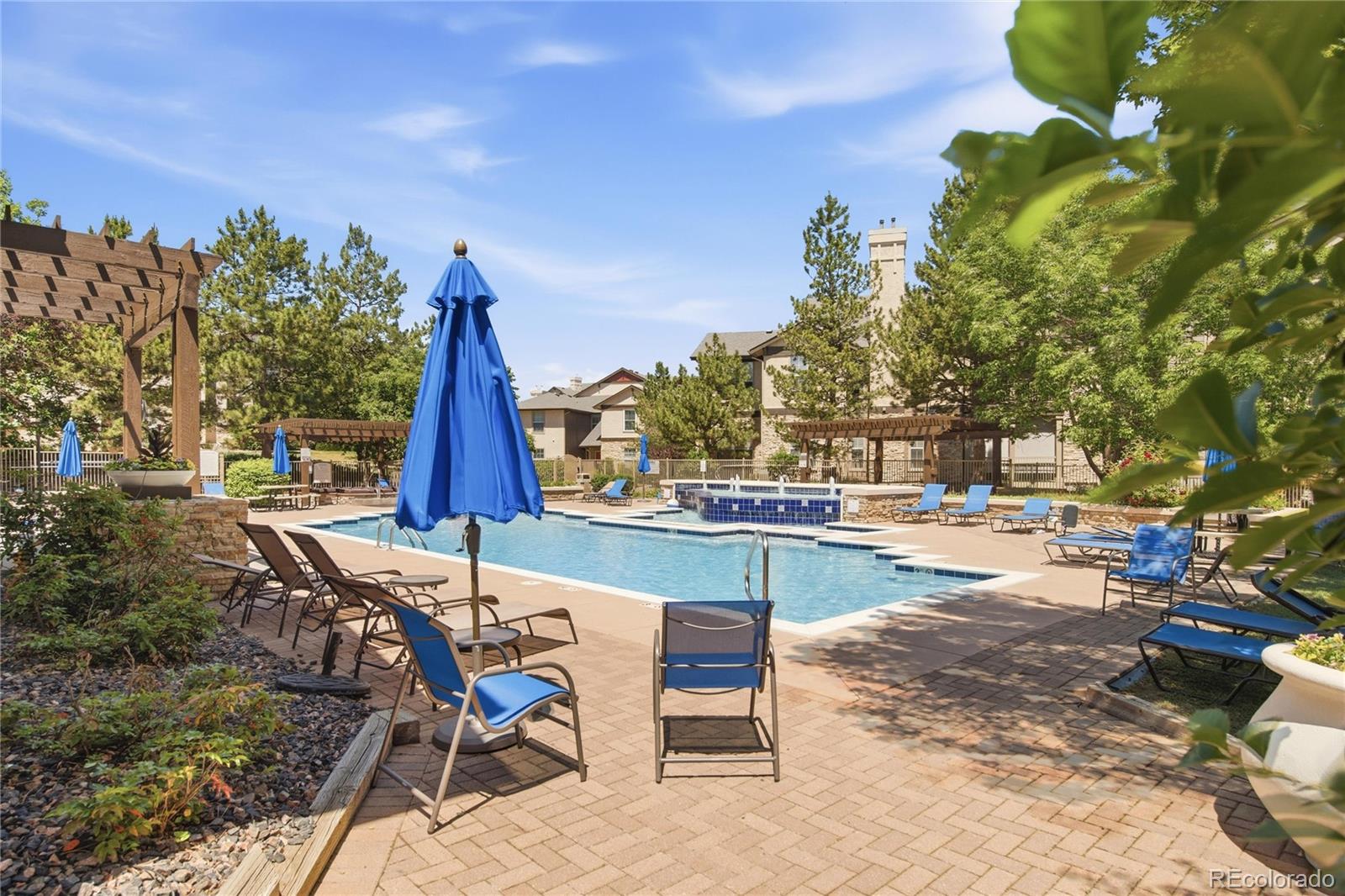 Fallingwater Littleton Condo / Townhome | MLS #: 35096037463 S Quail Circle 336, Littleton Beds: 1 Baths: 1 Price: $285,000